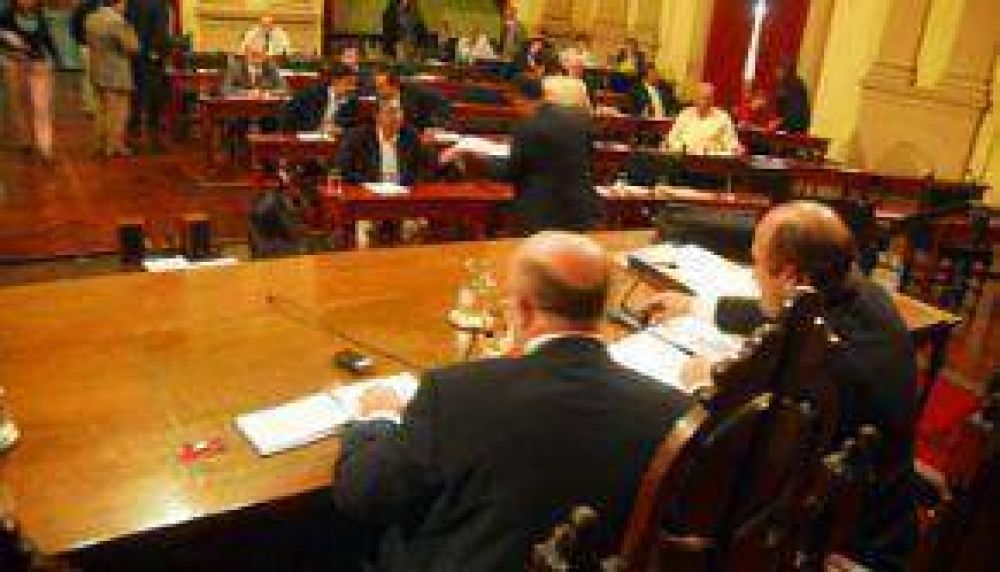 El Senado rechaz� mayor presencia de la oposici�n en la Auditor�a