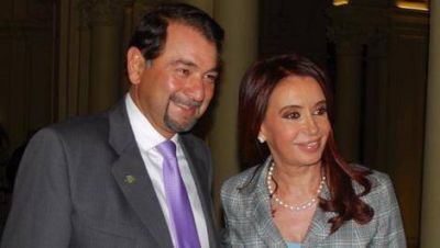 El intendente Miguel Isa se reuni� con la presidenta Cristina Fern�ndez