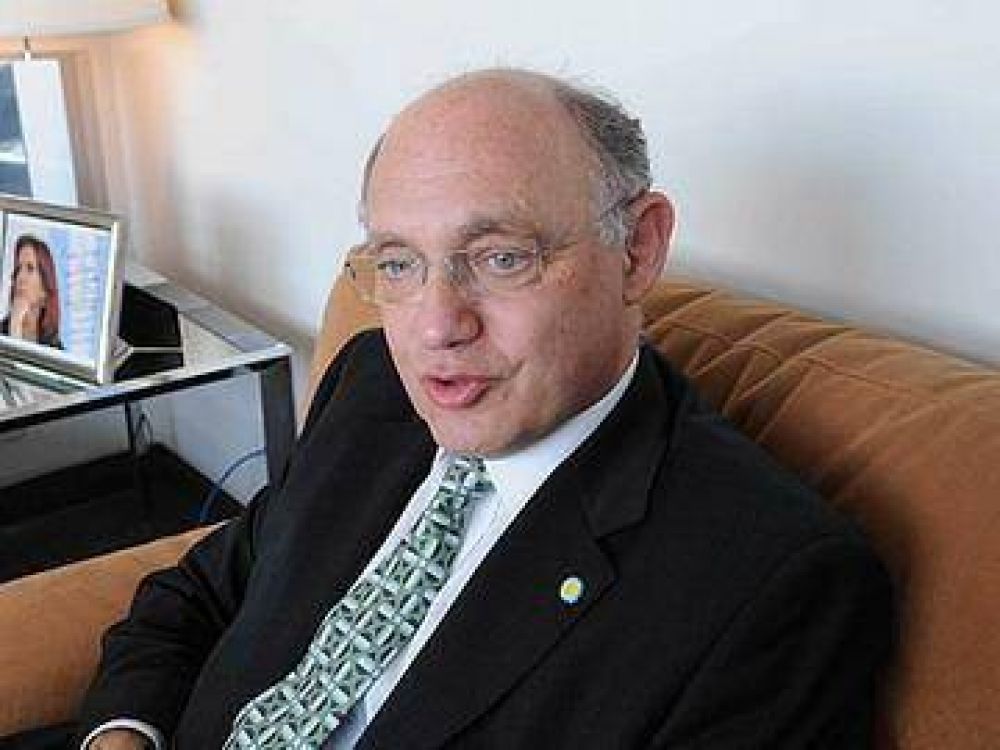 Timerman dar� a conocer los nombres de cient�ficos que entrar�n a Botnia 