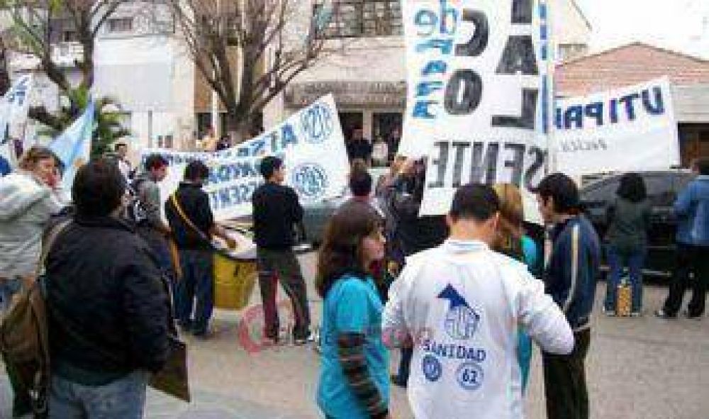 Fuerte protesta de los trabajadores de la sanidad