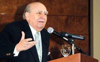 Sanguinetti, la democracia �ruidosa� y la formaci�n de nuevos ciudadanos