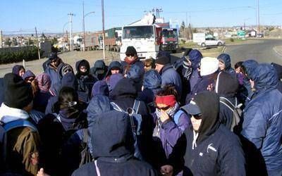 Trabajadores de Empasa suspenden piquetes por la mediaci�n de Cotillo