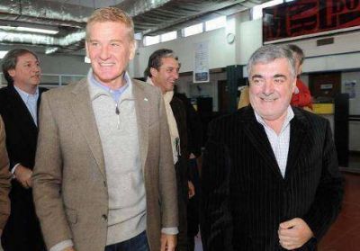 Das Neves volver� a hacer campa�a en la Provincia acompa�ado por De Narv�ez