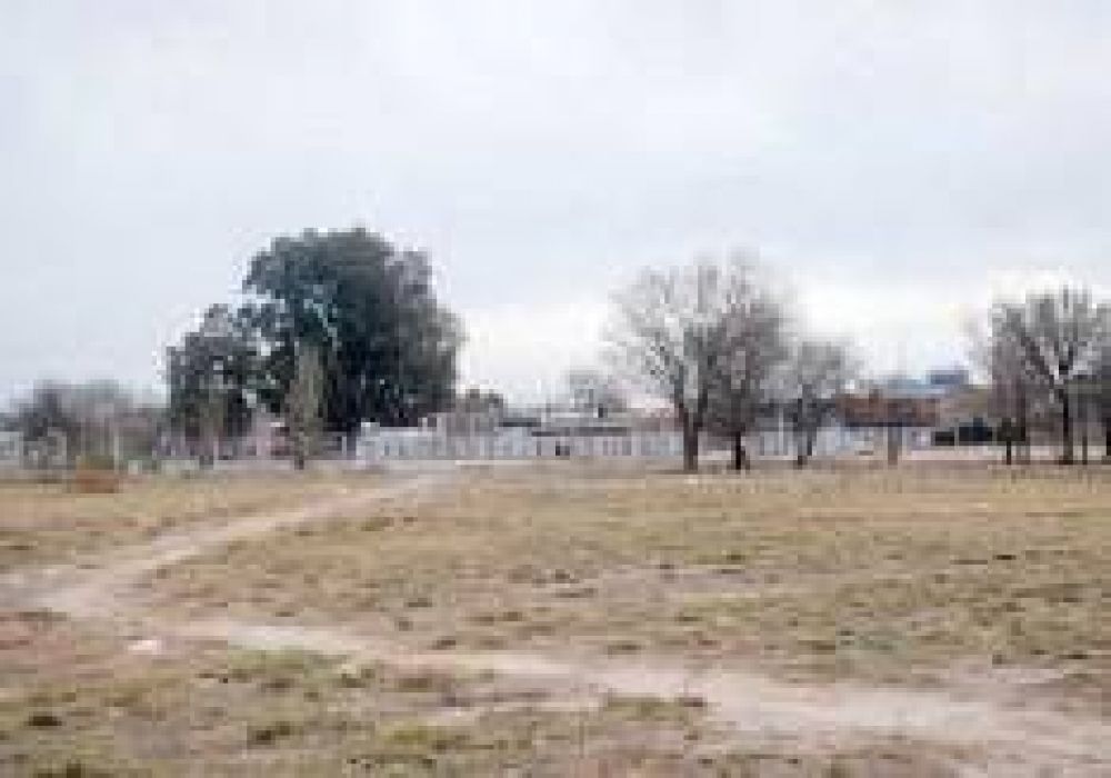 Pese a las cr�ticas, la semana que viene licitar�an tierras municipales