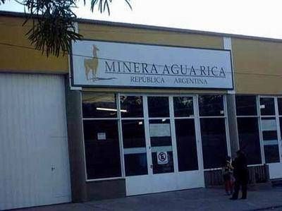 Distinta suerte para los amparos de empleados de Agua Rica