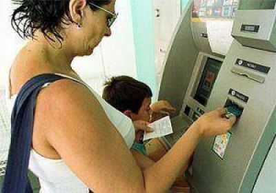 Provincia y municipio pagan sueldos la semana que viene