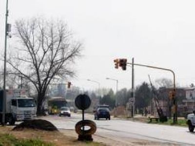 Pilar: Motociclista cruz� en rojo y mat� a un nene de 8 a�os