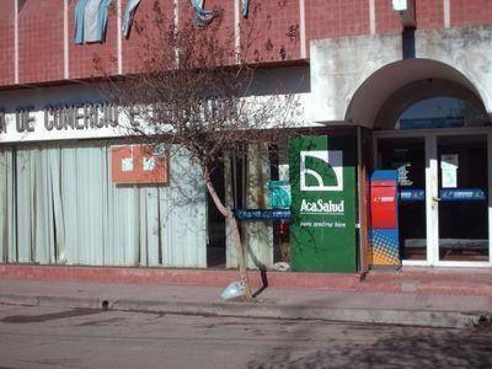 Convenio con la comuna Las tasas municipales podr�n pagarse en la C�mara de Comercio