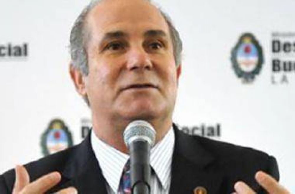 Impulsan postulaci�n de �lvarez De Olivera como candidato a vicegobernador bonaerense en 2011