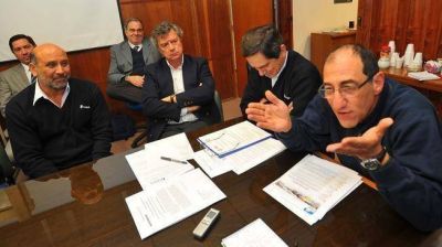 Fadea garantiza contratos hasta 2011