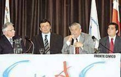 Profesionales sumaron su adhesi�n al proyecto del gobierno y a Hugo Infante 