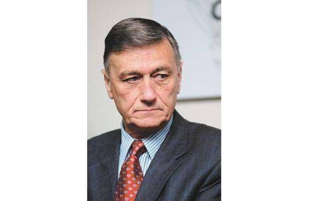 Binner abri� la puerta a una f�rmula con Alfons�n