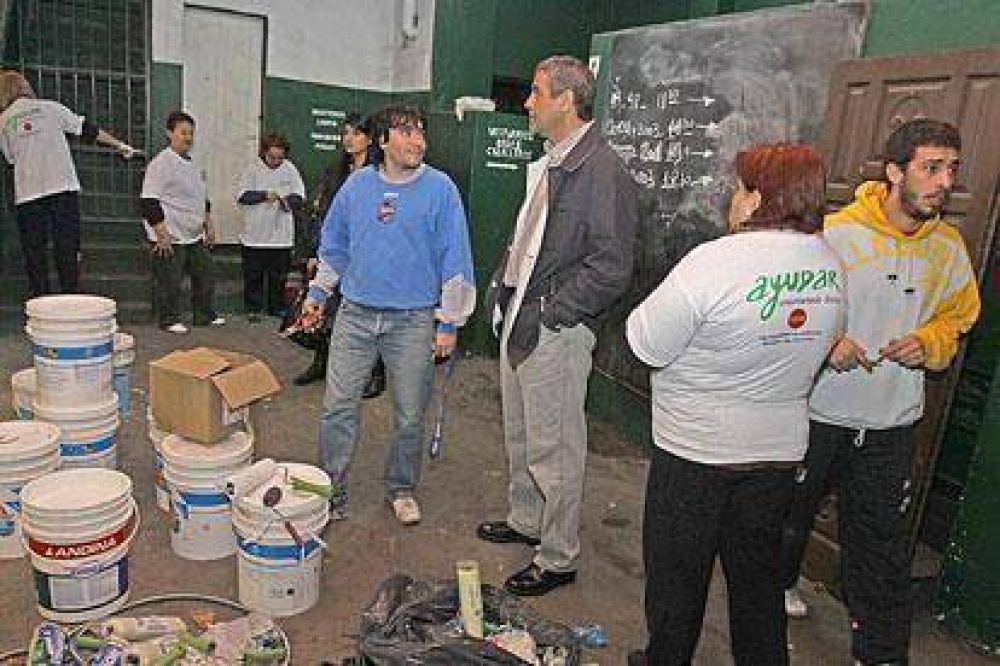 El Intendente Ferraresi particip� de una nueva jornada solidaria en Avellaneda