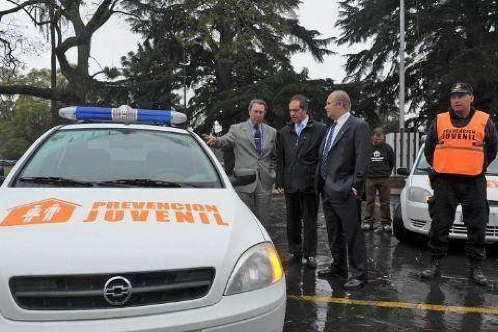 Scioli lanz� las patrullas de prevenci�n juvenil
