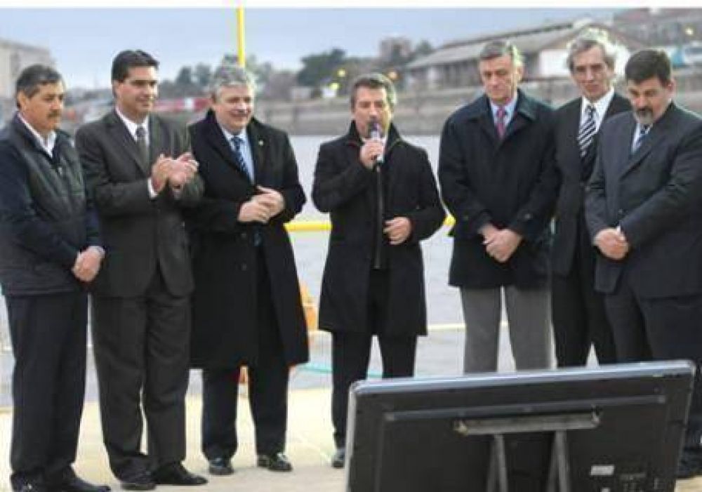 La Hidrov�a del Paran� ser� operativa desde Santa Fe hasta Corrientes 