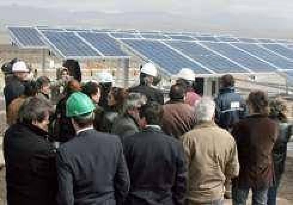 En 2012, con energ�a solar 40 mil hogares tendr�n luz