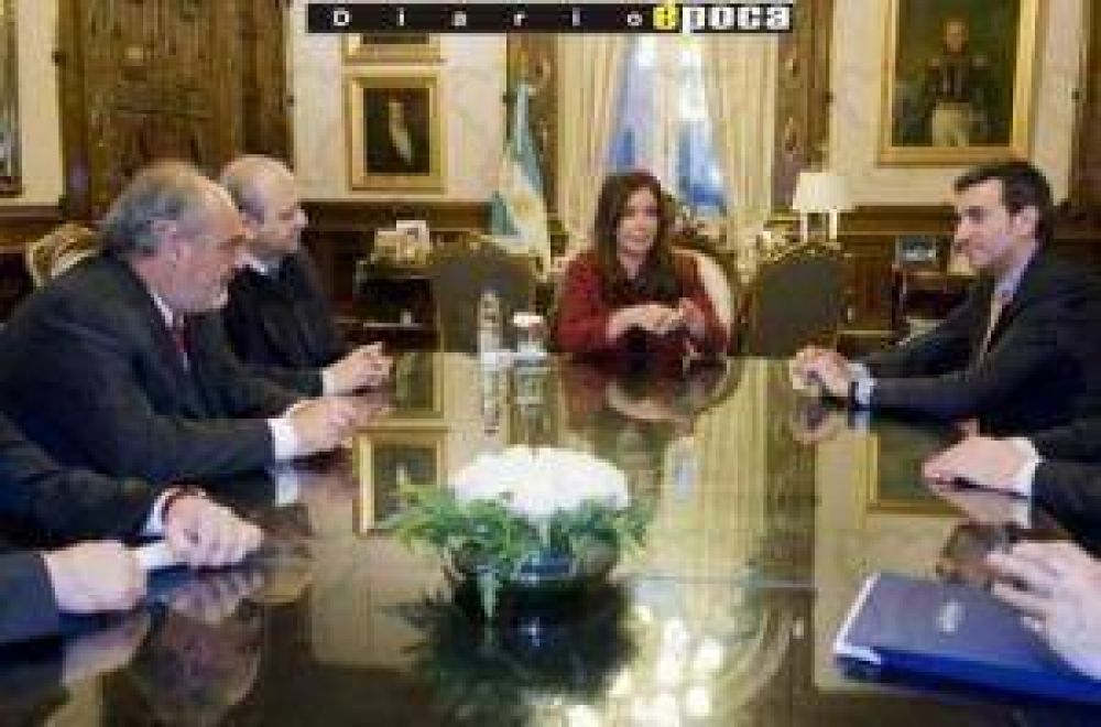 Corrientes inici� hist�rica etapa de �alivio� y �recuperaci�n� financiera