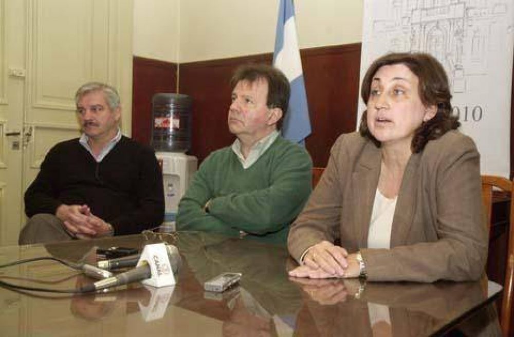 ANUNCI� QUE EL AUMENTO NO SER� DE M�S DEL 10 POR CIENTO