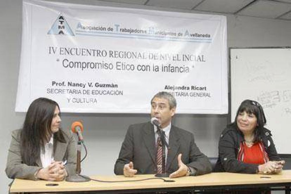 El Intendente Ferraresi particip� del �IV Encuentro Regional de Nivel Inicial� organizado por ATMA