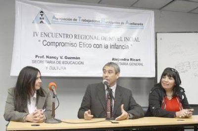 El Intendente Ferraresi particip� del �IV Encuentro Regional de Nivel Inicial� organizado por ATMA