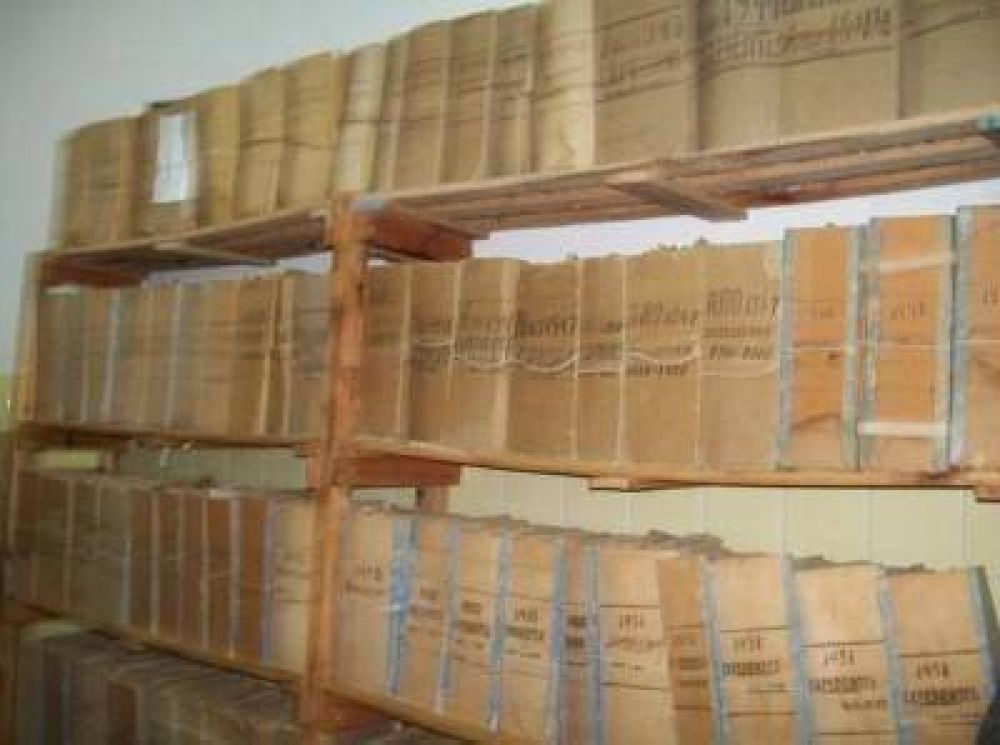Hay archivo para rato