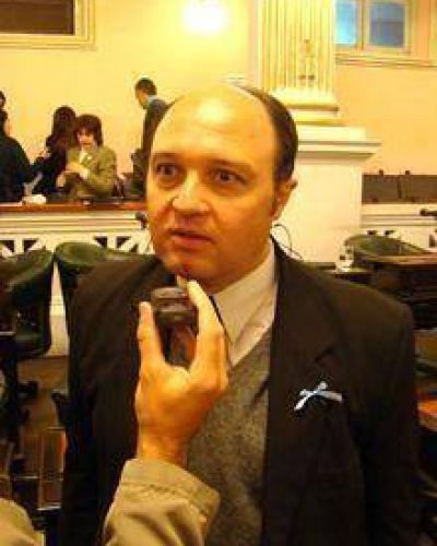 Convenio con Naci�n requiere aval legislativo, insiste el PJ