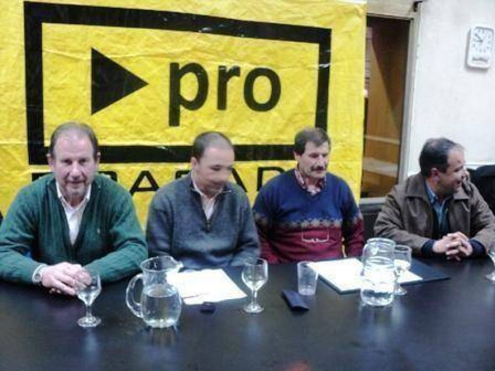 LA 4� SECCION DEL PRO SE REUNIO EN BRAGADO