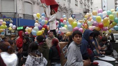 El juecismo march� para recordar el 2-S
