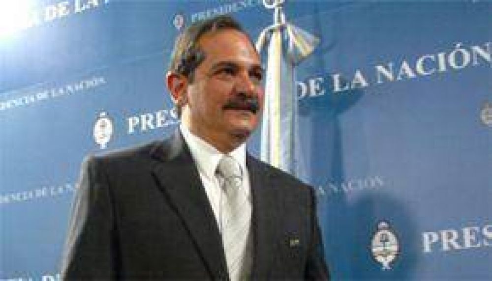 Hasta ahora cinco gobernadores del NOA aspiran a ser reelectos durante el 2011
