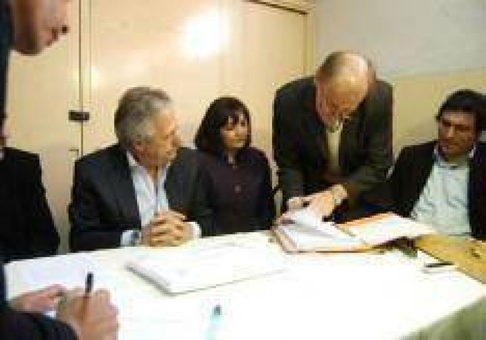 Saiz encabez� dos actos por obras p�blicas en la ciudad
