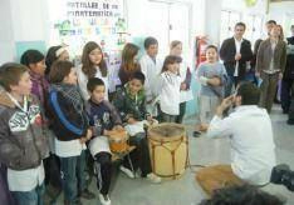 Alegr�a por las nuevas instalaciones
