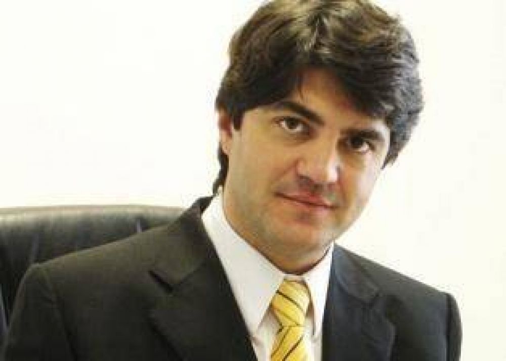 L�pez Mancinelli gestiona patrulleros nuevos para la polic�a local