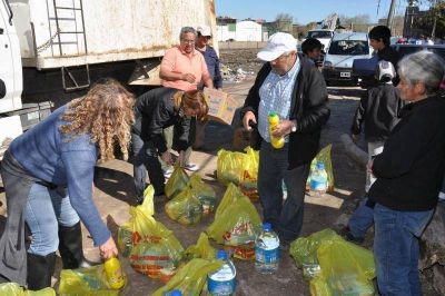 Tigre asiste a los damnificados por la Sudestada