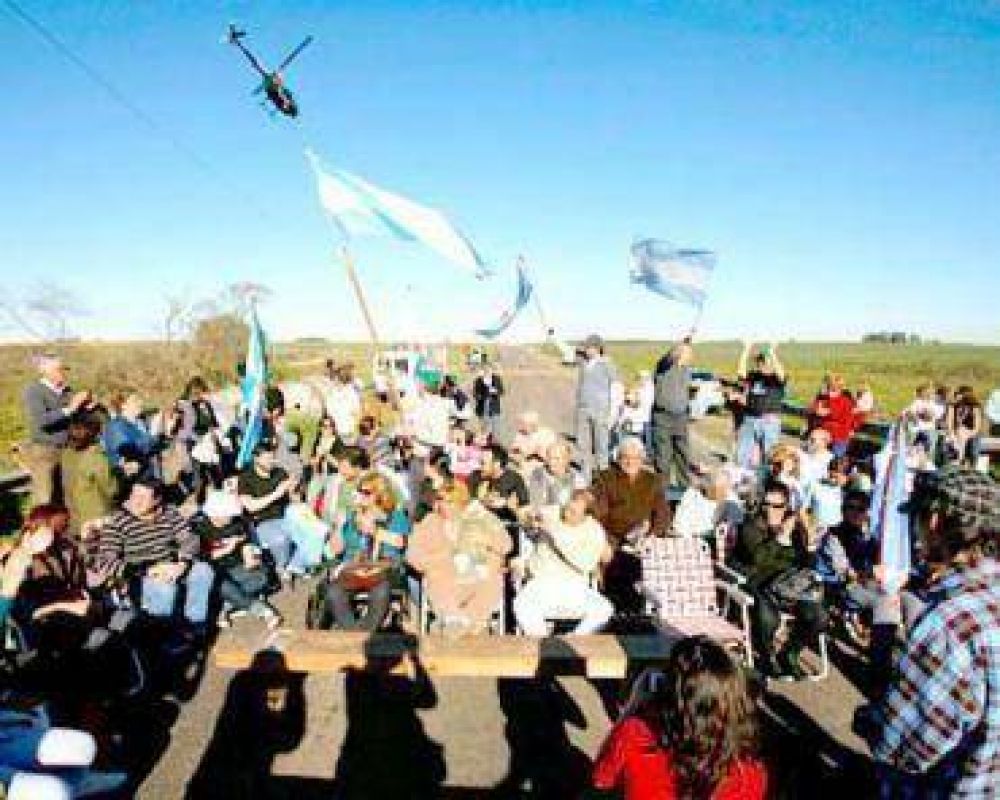 Los asamble�stas volvieron a cortar la ruta en Arroyo Verde