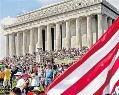 Avanza el Tea Party con el apoyo de multimillonarios