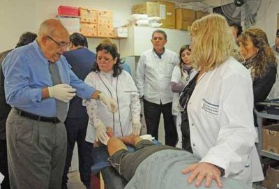 Malvinas Argentinas  M�dico cubano aplica nueva t�cnica en malvinas