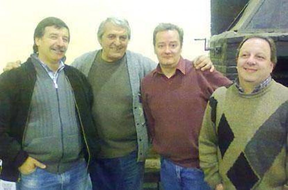 Realizaron festejos por el 120 aniversario de Sarand�