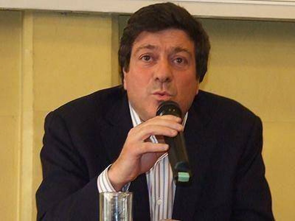 UNLZ | LANZAMIENTO "La Ley de Medios cuenta con un amplio respaldo de la ciudadan�a�