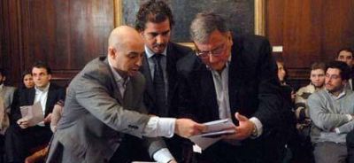 El PRO busc� demorar la comisi�n investigadora y todav�a no hay llamados a testigos
