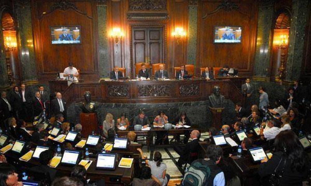 En la Legislatura porte�a habr� sesi�n especial para votar la ley contra los "motochorros"