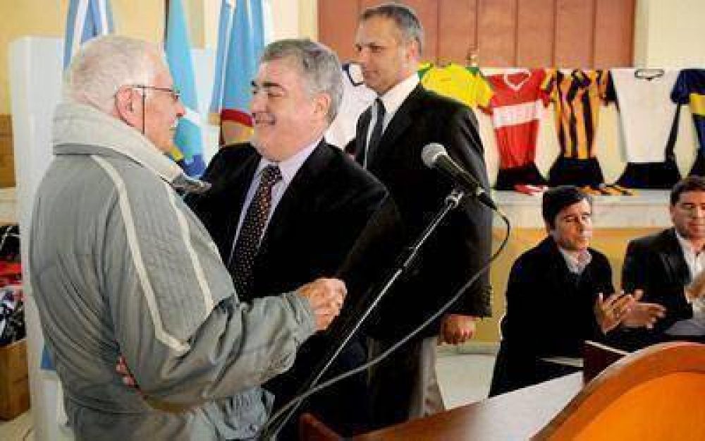 Gobierno de Chubut fortalece al deporte