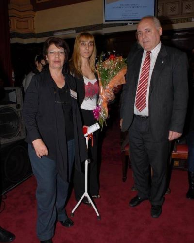 Presidente Per�n - SILVIA BIANCO FUE DISTINGUIDA POR EL SENADO BONAERENSE