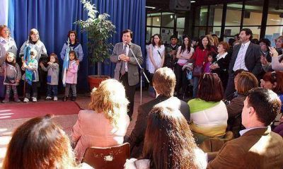 EL INTENDENTE DAR�O D�AZ P�REZ ASISTI� A LA APERTURA DE LA FERIA DE CIENCIAS AVELONUS 2010