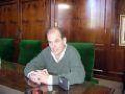 "Creo que esto se arm� pol�ticamente" dijo Zurro, refiri�ndose a la causa por la dolomita
