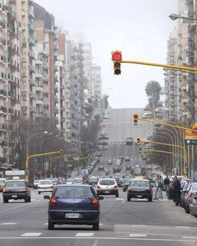 Automovilistas est�n de acuerdo con la quita del carn� a quienes violen normas de tr�nsito