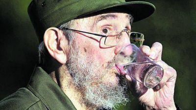 Fidel: �El modelo de Cuba ya no funciona ni para nosotros�