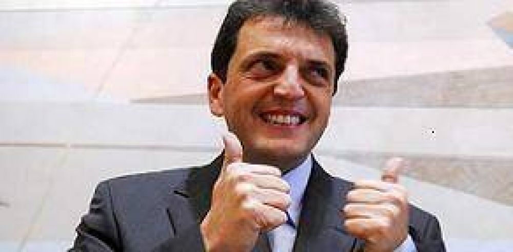 Otro rev�s para de Narv�ez: Massa tambi�n lo relega lejos