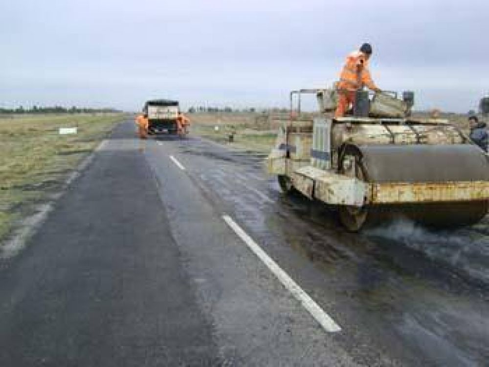 Contin�a a buen ritmo la repavimentaci�n en la Ruta Nacional N�3 