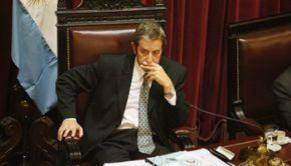 Ma�ana definir�n en Tucum�n la fecha de la asunci�n de autoridades de la UCR salte�a