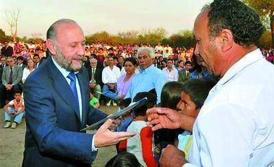 Fontana: 150 familias con vivienda y t�tulo de propiedad 